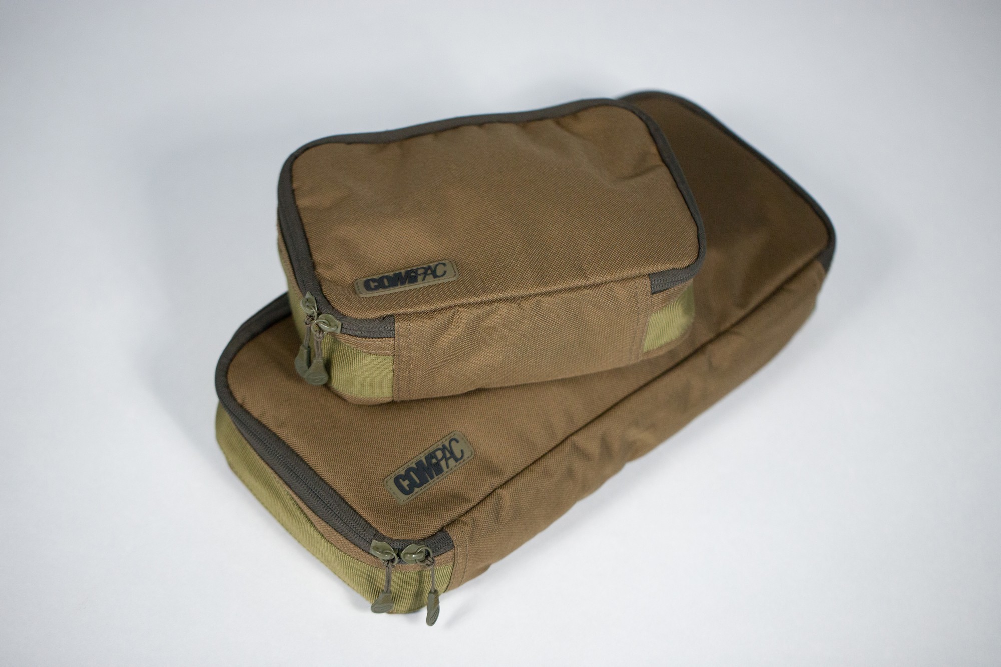 KORDA Compac Buzz Bar Bag – Small – KLUG40