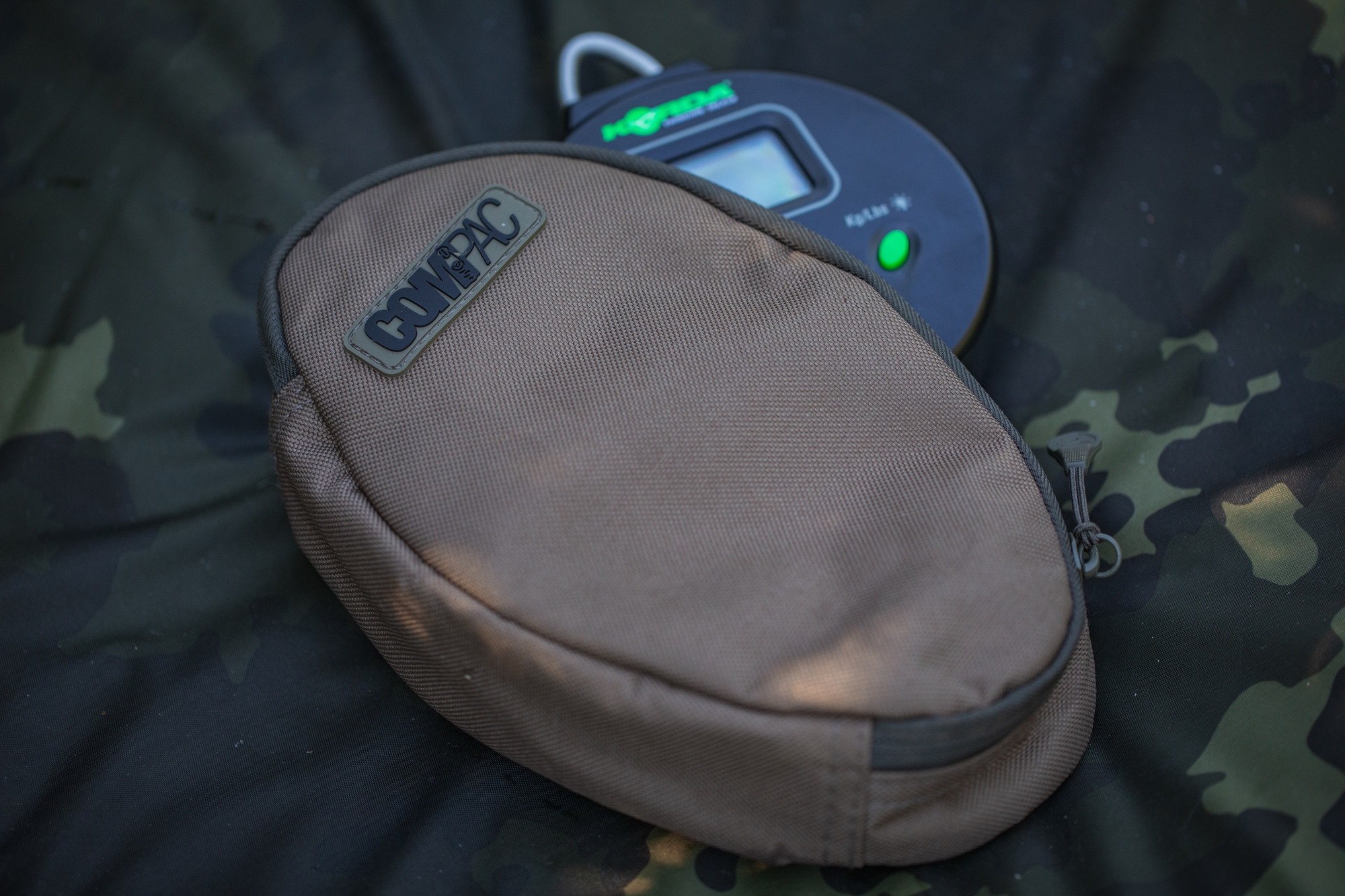 KORDA Compac Digital Scales Pouch – KLUG59