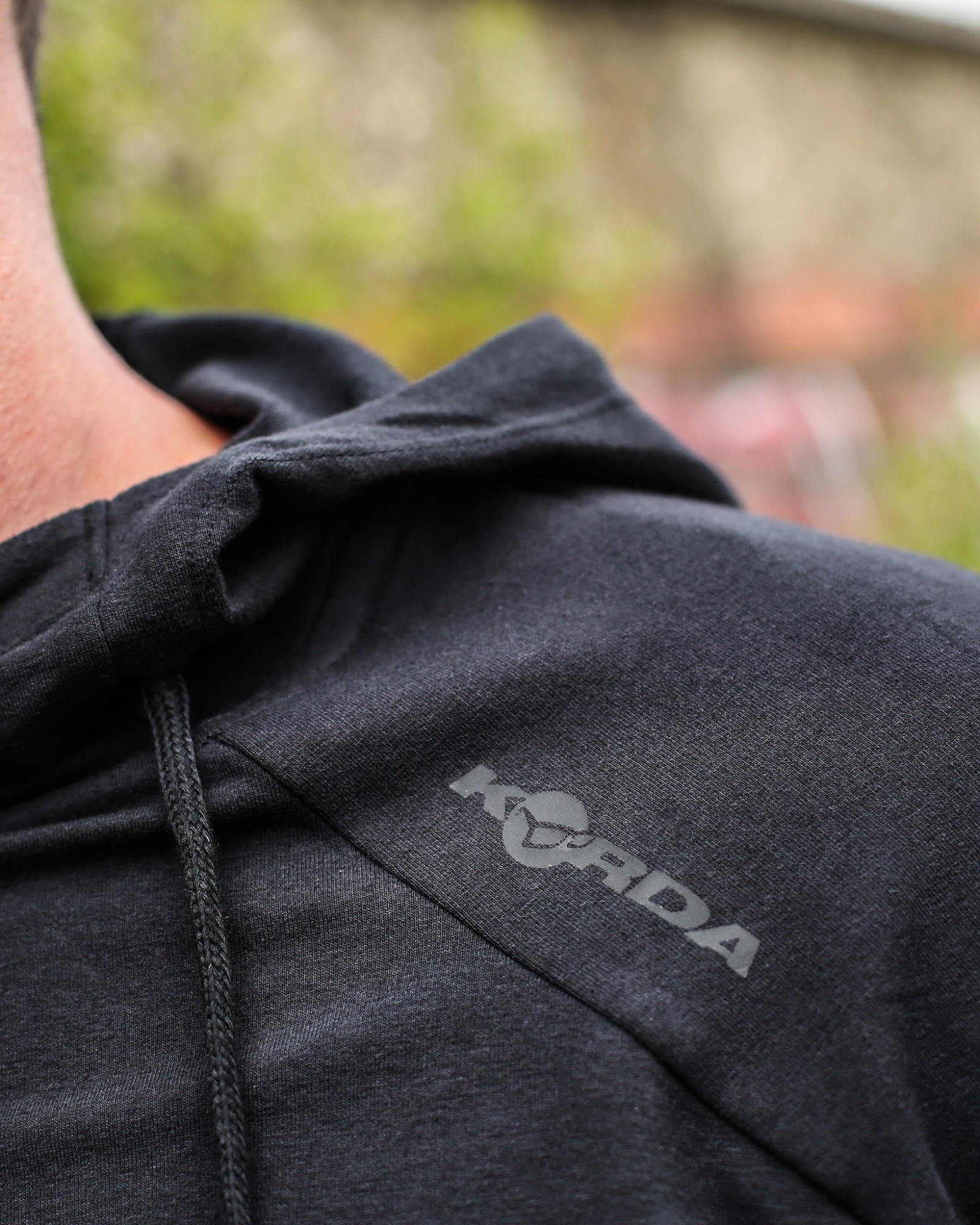 KORDA Kore- Lightweight Hoody Black Large|| – KCL201