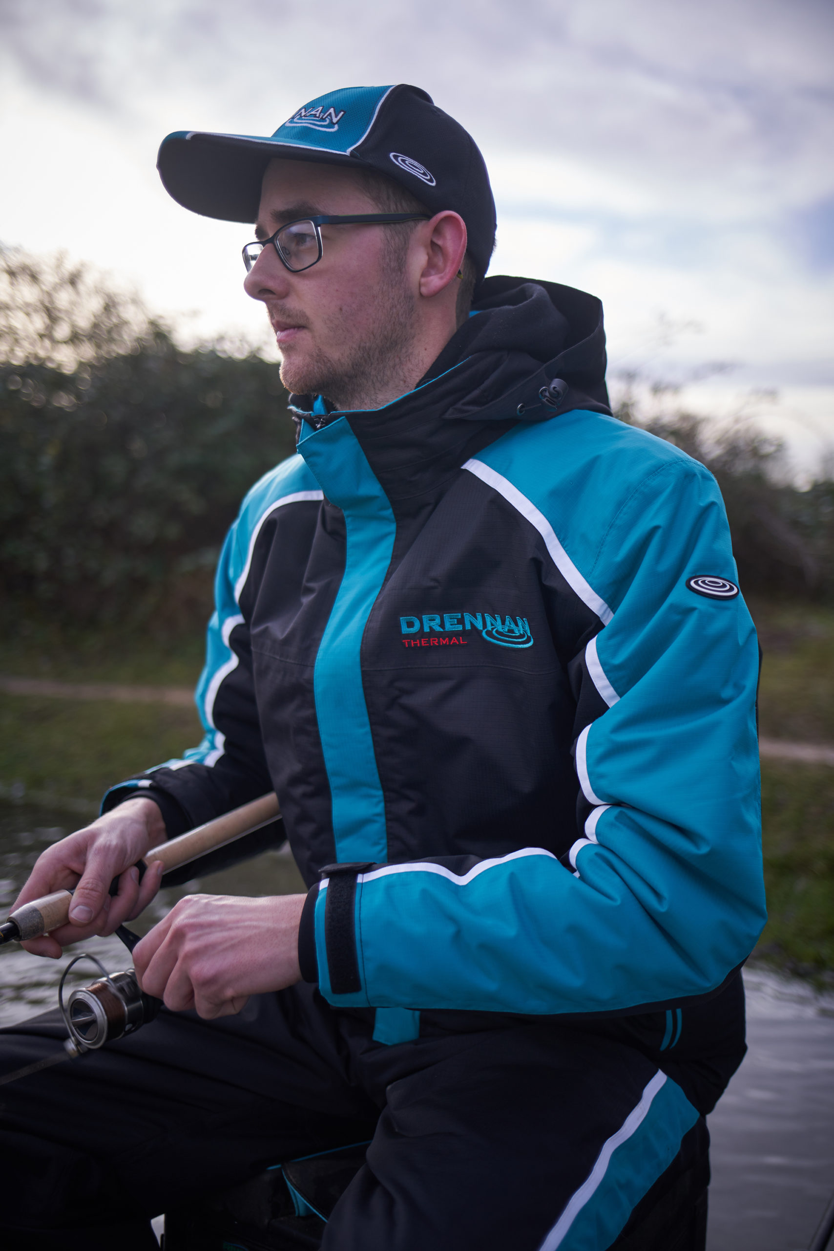 Drennan-Kurtka-Thermal-Jacket-25K-Drennan-Odziez-wedkarska-1-scaled