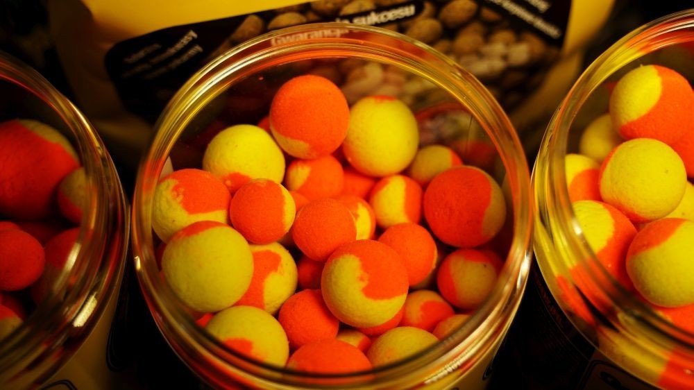 GENESIS-CARP-FLUO-PERFECT-POP-UP-Bloodworm-12-15mm-Genesis-Carp-Kulki-pop-upPrzynetyZanety-1