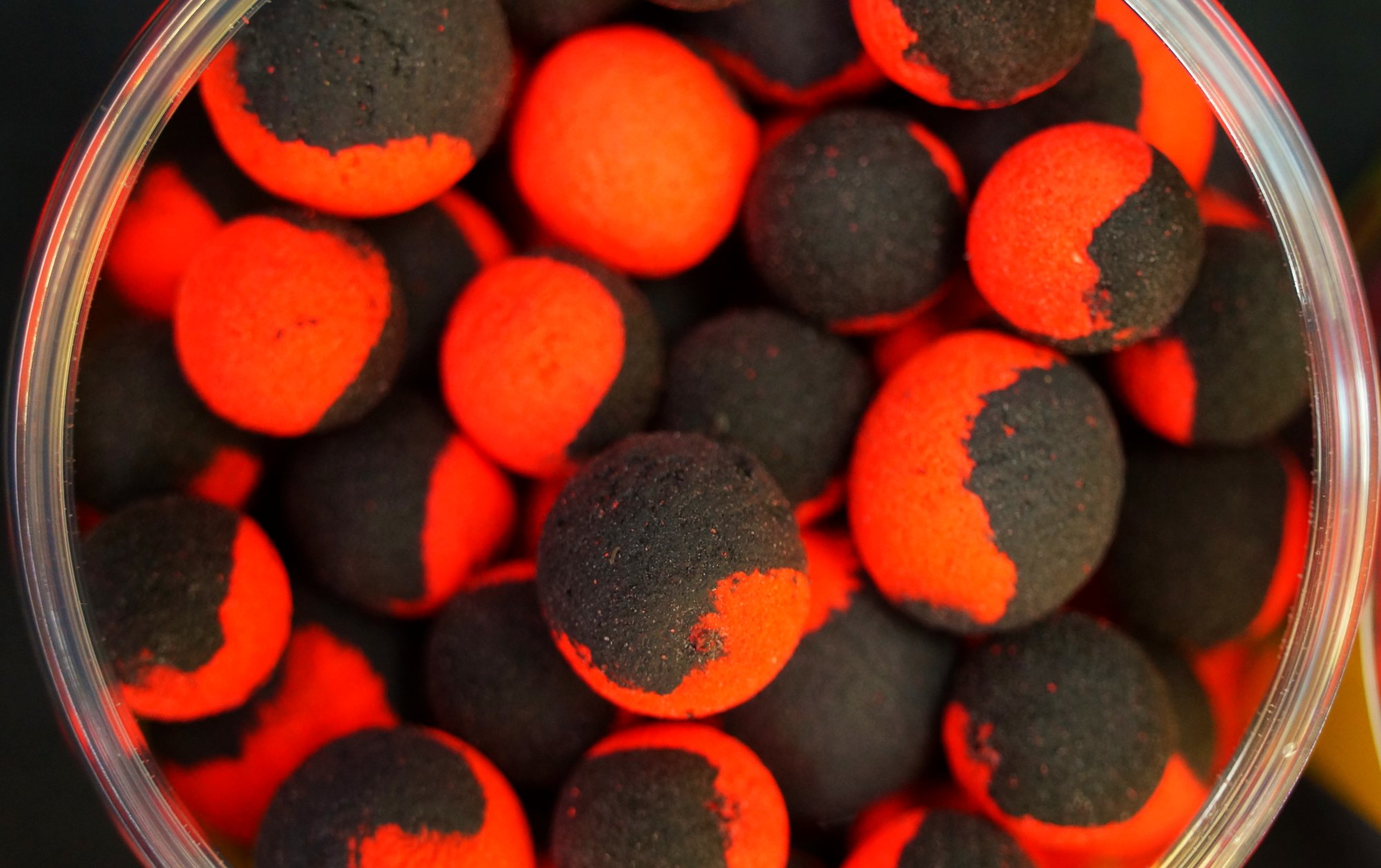 GENESIS-CARP-FLUO-PERFECT-POP-UP-Strawberry-Krill-12-15mm-Genesis-Carp-HomeKulki-pop-upProduktyPrzynetyZanety-1