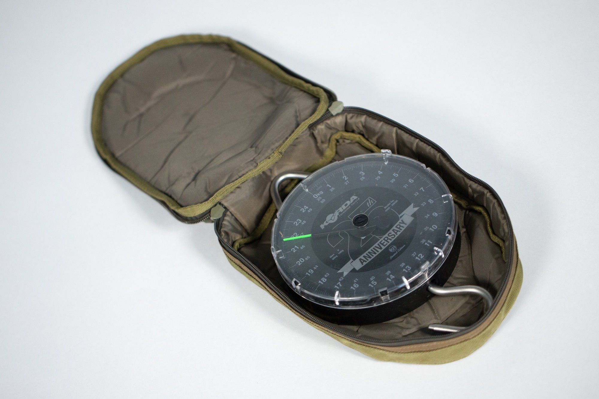 KORDA-Compac-Scale-Pouch-KLUG50-2