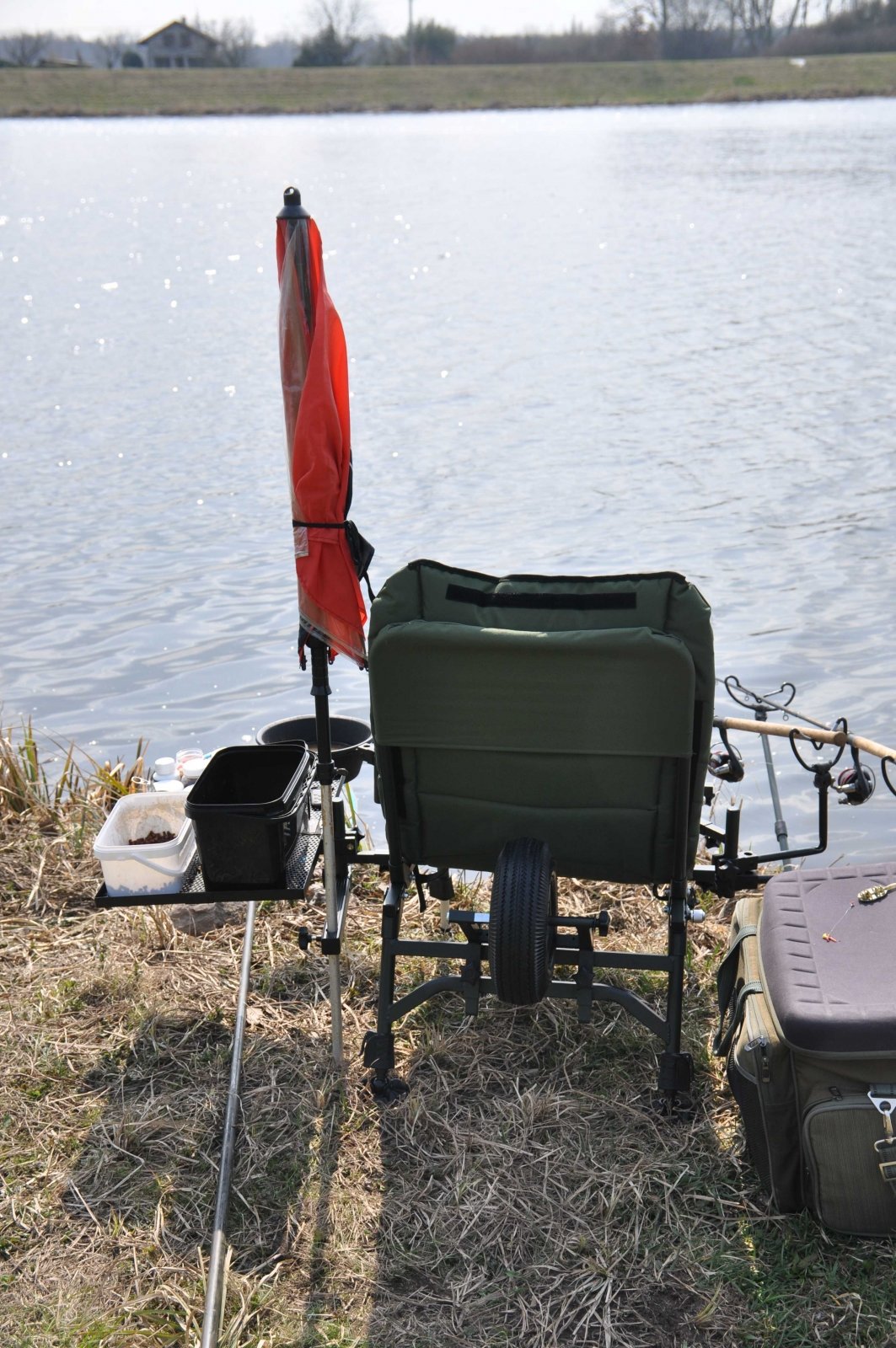 Miardi-Chair-Feeder-Master-InfinityCarp.pl-Sklep-Premium-dla-Karpiarzy-7