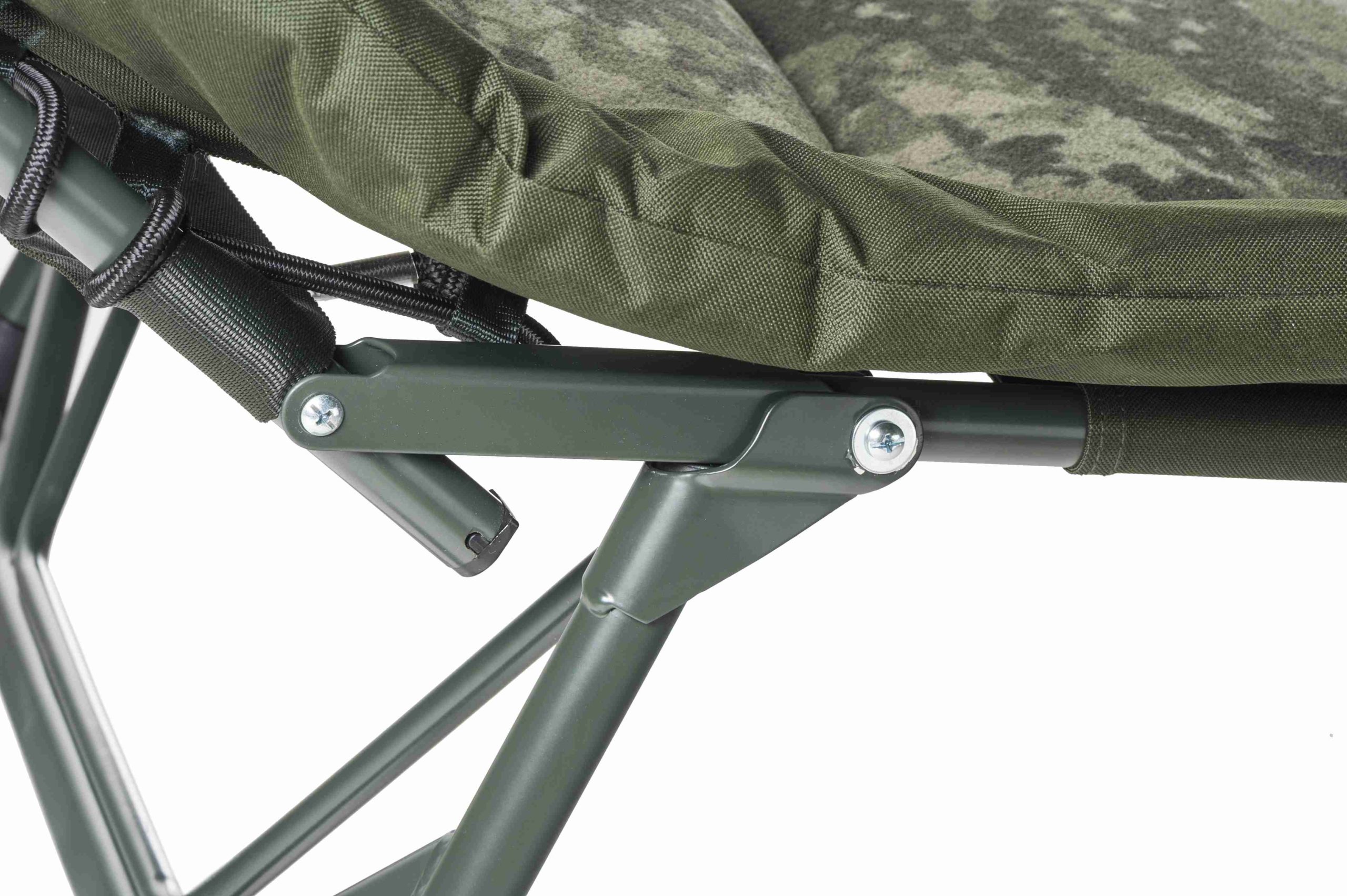 Miardi-Bedchair-CamoCODE-Flat8-InfinityCarp.pl-Sklep-Premium-dla-Karpiarzy-8-scaled